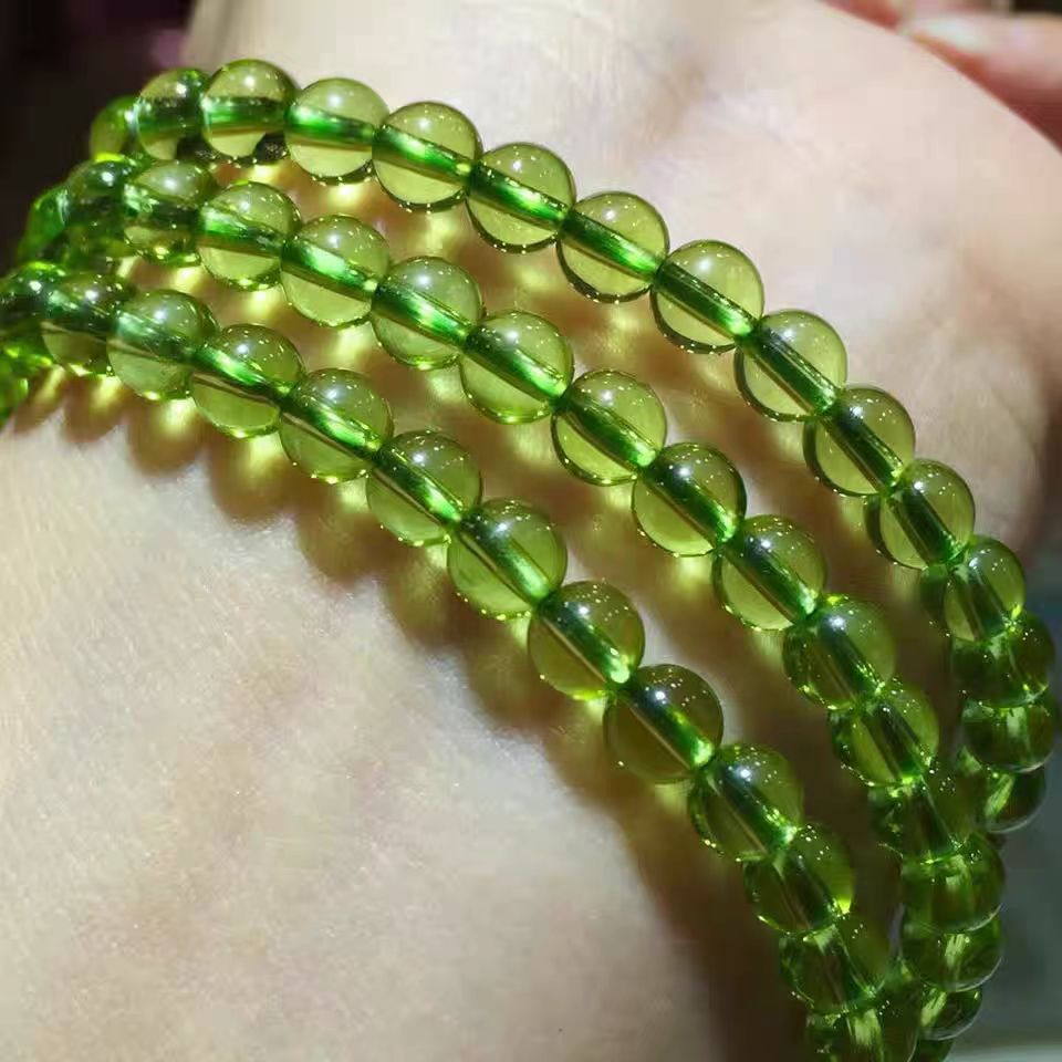 Peridot Crystal Bracelet – Renewal & Prosperity