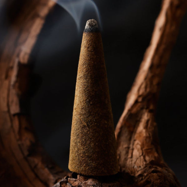 Tibetan Incense Cone – Himalayan Herbal Meditation & Purification