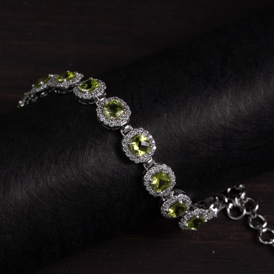 Peridot 925 Silver Bracelet – Vitality & Renewal