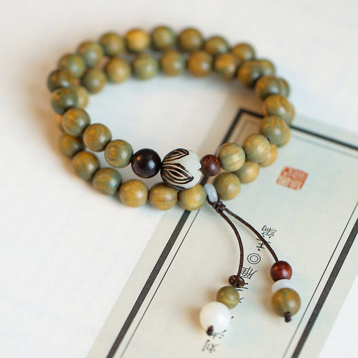 Green Sandalwood Double-Wrap Mala Bracelet with Carved Guru Bead – Grounding & Mindful Calm